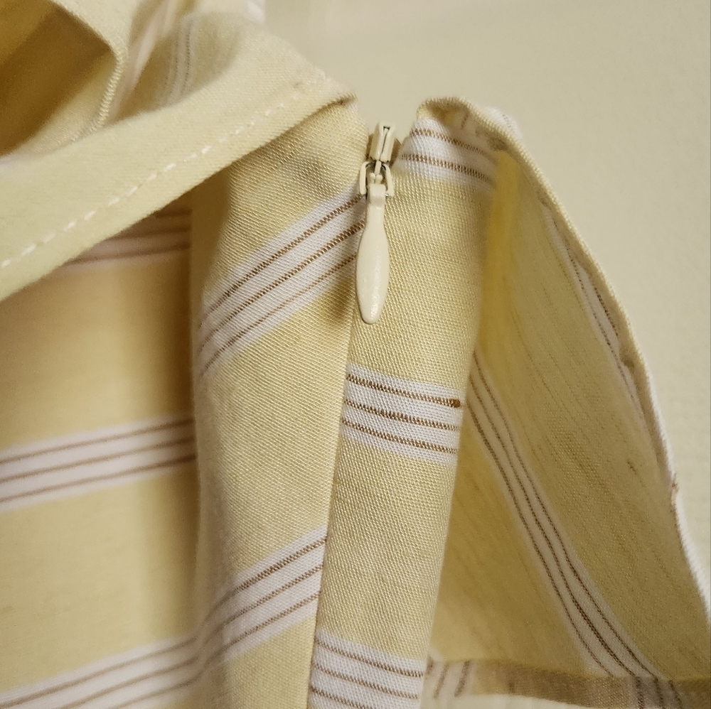 Intermix Dress - Picture 6 of 10